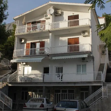 דירה With A Parking Space Medici, Omis - 7483 מימיצה